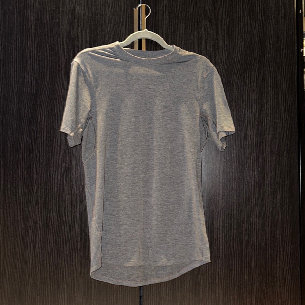 Men’s Lululemon Tshirt